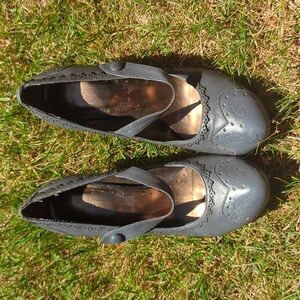 Grey Heel 3"approx leather sz9